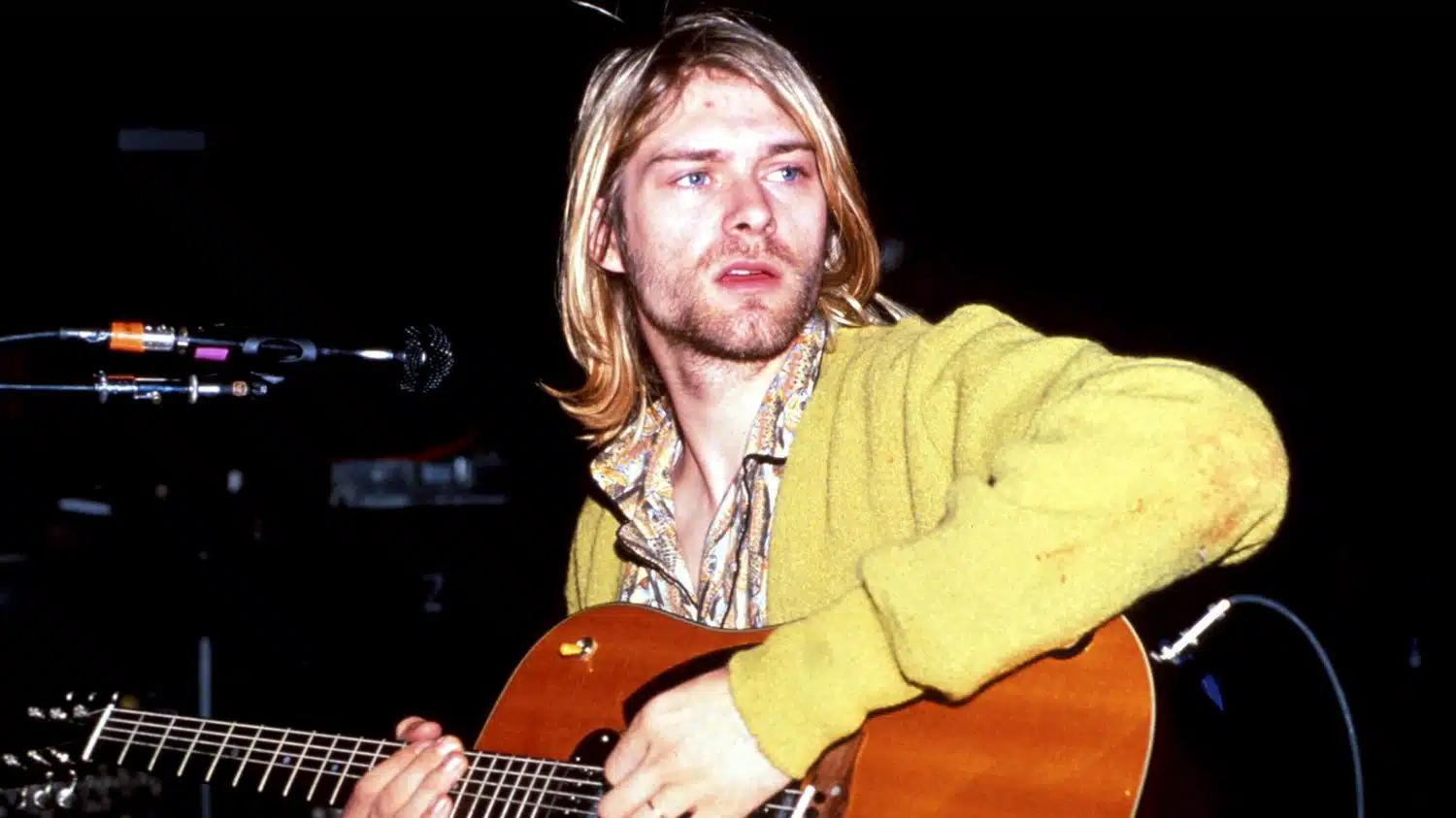 Quel guitariste Kurt Cobain Était-il dans la photo