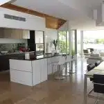 Plaque en inox : modernisez votre crédence de cuisine !